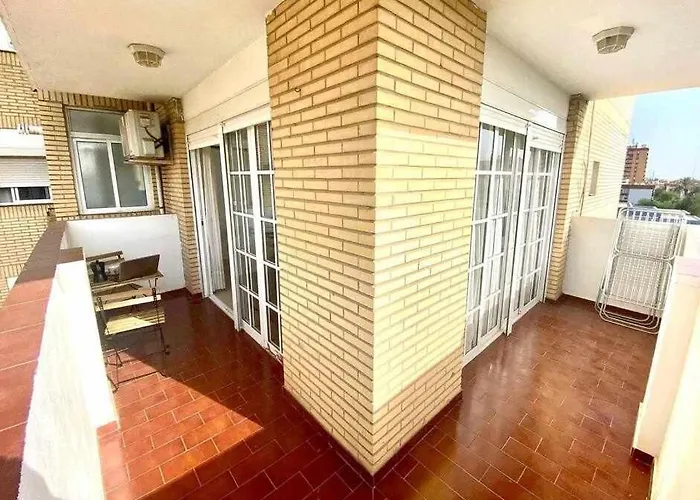 아파트 Centric And Spacious Flat With Free Car Park 세비야